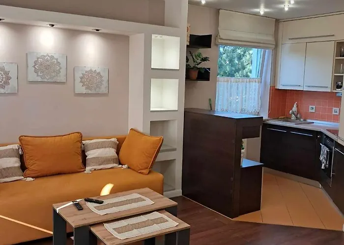 Apartament Julia 1-4 Os Parter Balkon Garaz Westerplatte
