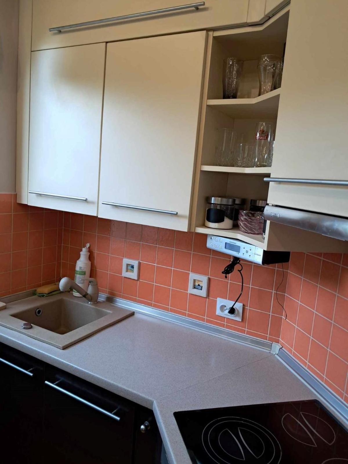 Apartament Julia 1-4 Os Parter Balkon Garaz Westerplatte Kielce