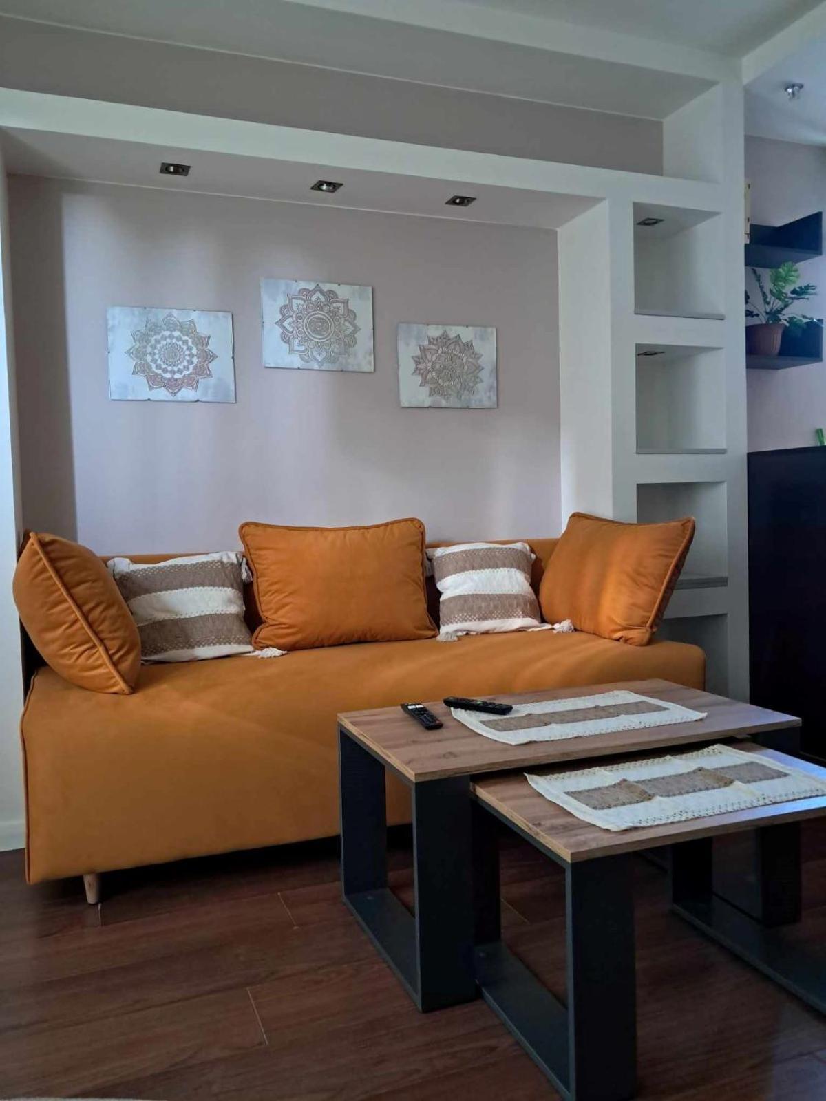 Julia 1-4 Os Parter Balkon Garaz Westerplatte Kielce